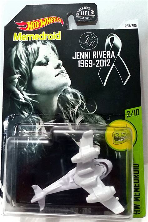 Opiniones sobre el custom de Hot Wheels de Jenni Rivera